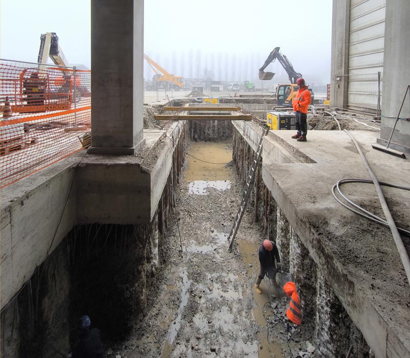 Volteco-Scavo-e-preparazione-delle-superfici-di-posa